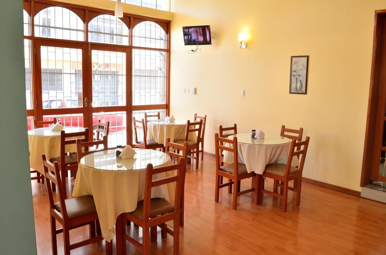 Primavera Plaza Hotel Такна Екстериор снимка